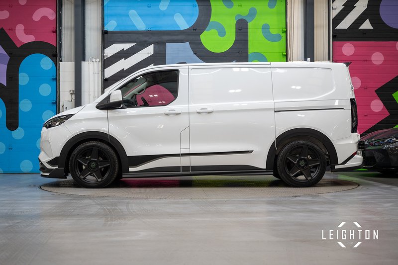 Ford Transit Custom 2.5 320 PHEV 232ps Auto Double Cab L1 - N5545
