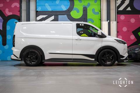 Ford Transit Custom 2.5 320 PHEV 232ps Auto Double Cab L1 - N5545