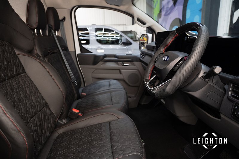 Ford Transit Custom 2.5 320 PHEV 232ps Auto Double Cab L1 - N5545