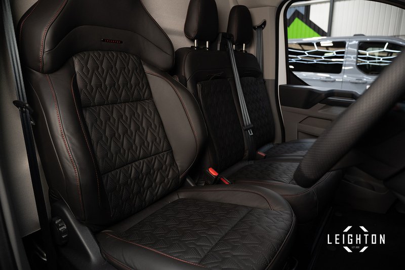 Ford Transit Custom 2.5 320 PHEV 232ps Auto Double Cab L1 - N5545
