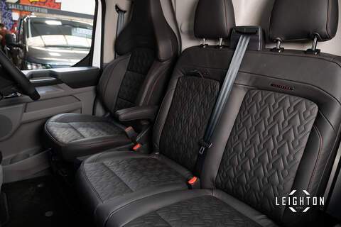 Ford Transit Custom 2.5 320 PHEV 232ps Auto Double Cab L1 - N5545