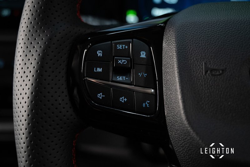 Ford Transit Custom 2.5 320 PHEV 232ps Auto Double Cab L1 H1 - N55514