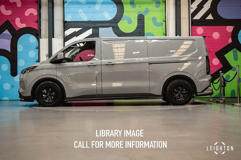 Ford Transit Custom 2.5 320 PHEV 232PS AUTO PANEL VAN L1 H1 - N5515