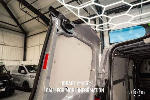 Ford Transit Custom 2.5 320 PHEV 232PS AUTO PANEL VAN L1 H1 - N5515