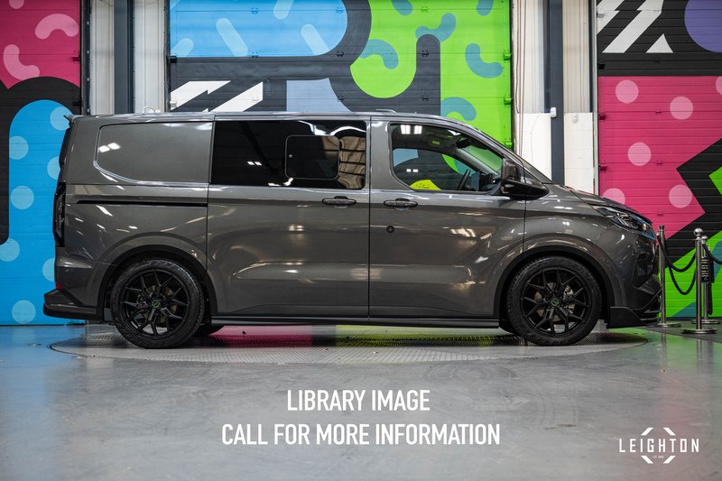 Ford Transit Custom 2.5 320 PHEV 232ps Auto Double Cab L2 - N5381