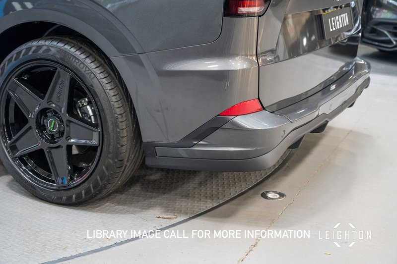 Volkswagen Transporter 2.0 T32 Diesel 170ps Auto Kombi LWB - N5496