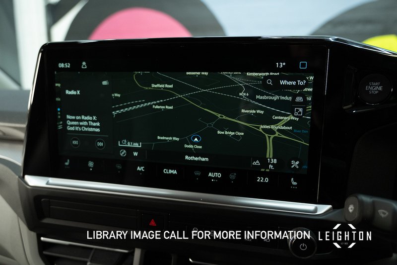 Volkswagen Transporter 2.0 T32 Diesel 170ps Auto Kombi LWB - N5496