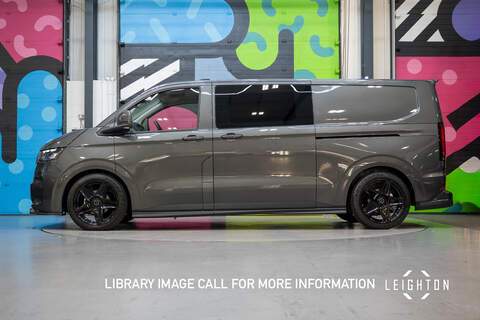 Volkswagen Transporter 2.0 T32 Diesel 170PS Auto Kombi LWB - N5497