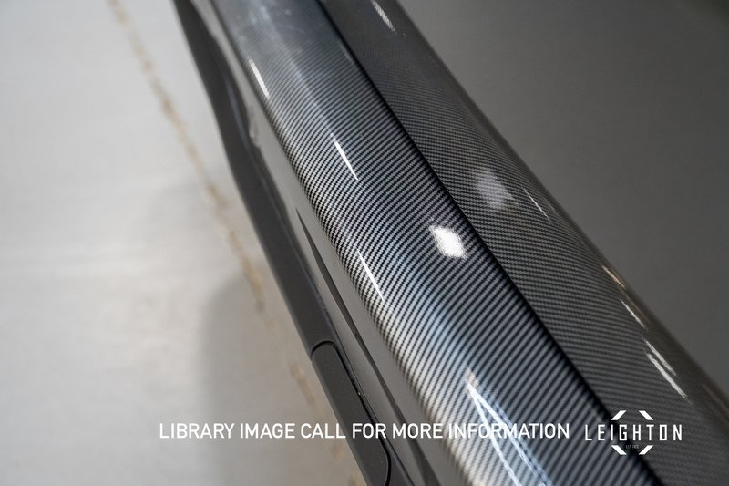 Volkswagen Transporter 2.0 T32 Diesel 170PS Auto Kombi LWB - N5497