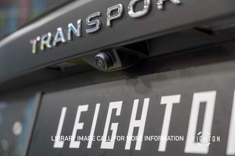 Volkswagen Transporter 2.0 T32 Diesel 170PS Auto Kombi LWB - N5497