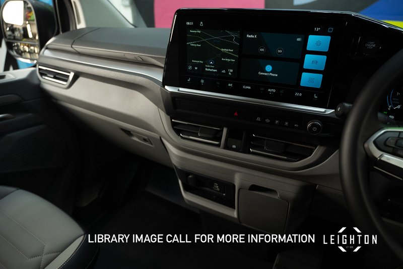 Volkswagen Transporter 2.0 T32 Diesel 170PS Auto Kombi LWB - N5497