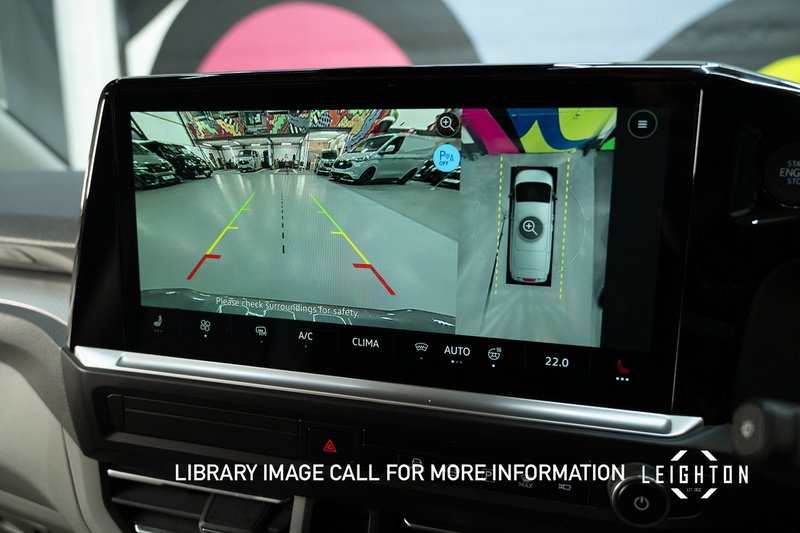 Volkswagen Transporter 2.0 T32 Diesel 170PS Auto Kombi LWB - N5497