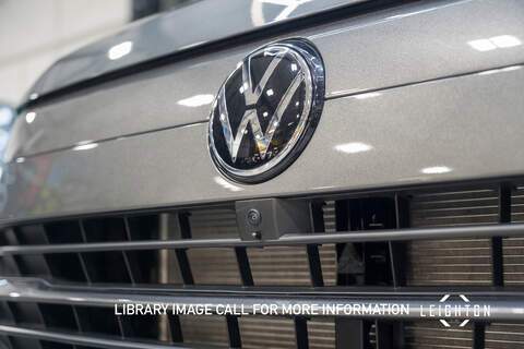 Volkswagen Transporter 2.0 T32 Diesel 170PS Auto Kombi LWB - N5498