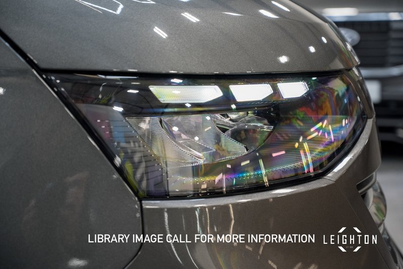 Volkswagen Transporter 2.0 T32 Diesel 170PS Auto Kombi LWB - N5498