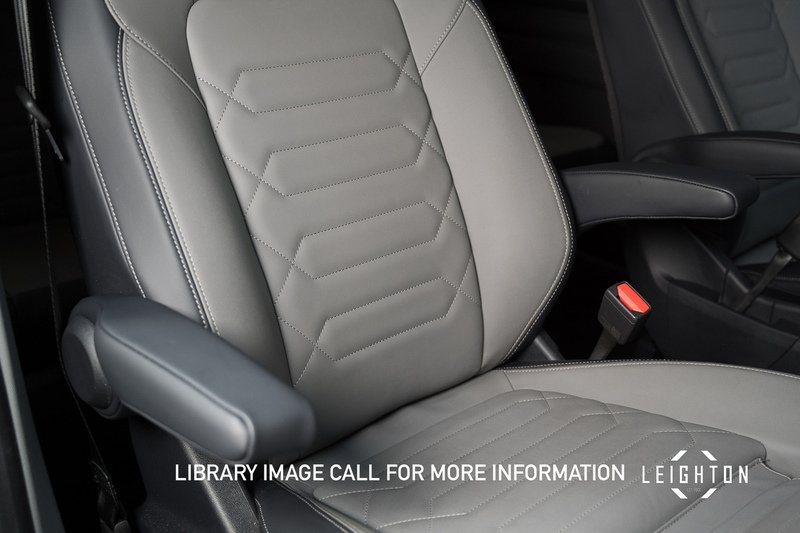 Volkswagen Transporter 2.0 T32 Diesel 170PS Auto Kombi LWB - N5498