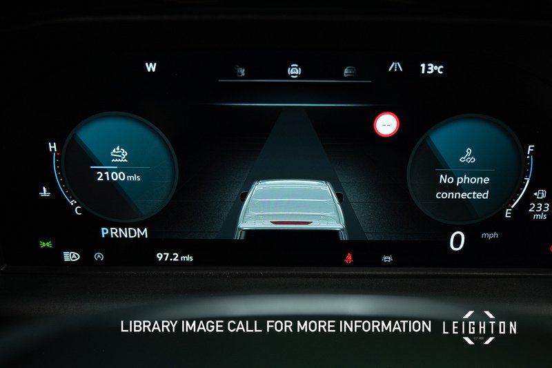 Volkswagen Transporter 2.0 T32 Diesel 170PS Auto Kombi LWB - N5495