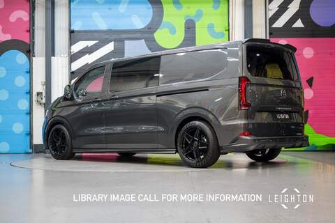 Volkswagen Transporter 2.0 T32 Diesel 170ps Auto Kombi SWB - N5501