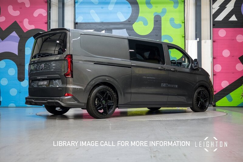 Volkswagen Transporter 2.0 T32 Diesel 170ps Auto Kombi SWB - N5501