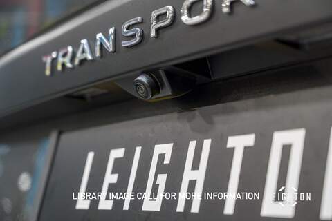 Volkswagen Transporter 2.0 T32 Diesel 170ps Auto Kombi SWB - N5501