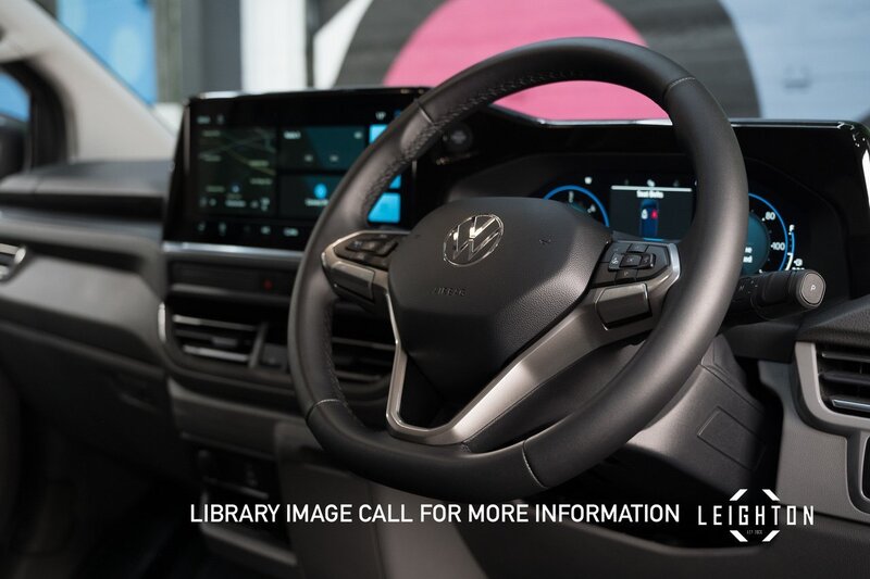 Volkswagen Transporter 2.0 T32 Diesel 170ps Auto Kombi SWB - N5501