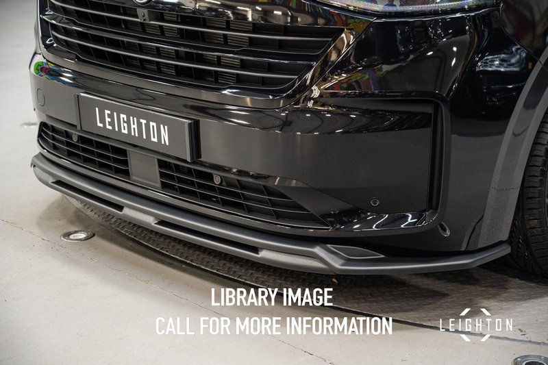 Volkswagen Transporter 2.0 T32 Diesel 170ps Auto Kombi SWB - N5502