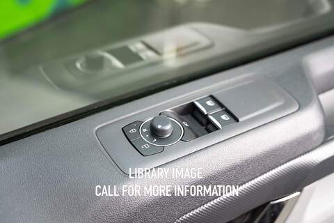 Ford Transit Custom 2.5 320 PHEV 232ps Auto Double Cab L1 - N5566