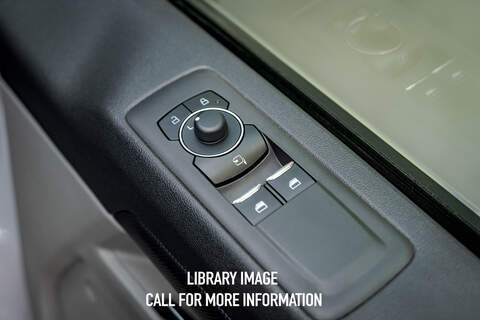 Ford Transit Custom 2.5 320 PHEV 232ps Auto Panel Van L2 - N55579