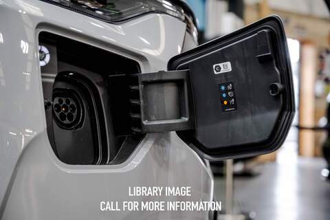 Ford Transit Custom 2.5 320 PHEV 232ps Auto Panel Van L2 - N5578