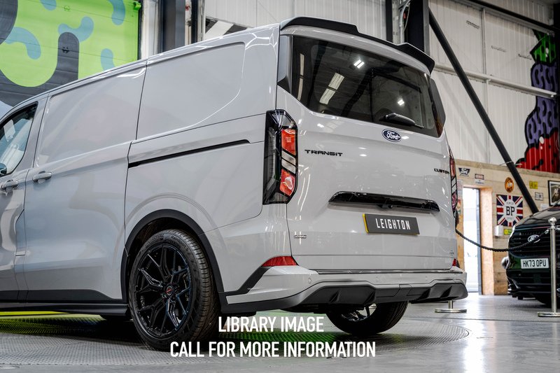 Ford Transit Custom 2.5 320 PHEV 232ps Auto Panel Van L2 - N5578