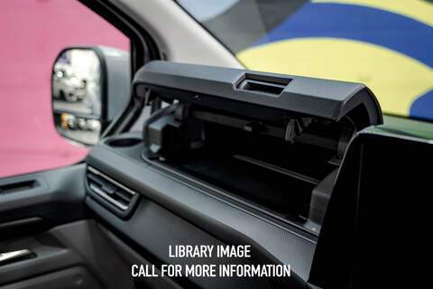 Ford Transit Custom 2.5 320 PHEV 232ps Auto Panel Van L2 - N5578