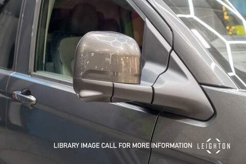 Volkswagen Transporter 2.0 T32 TDI Diesel 150ps Auto 4M Kombi SWB - N5181