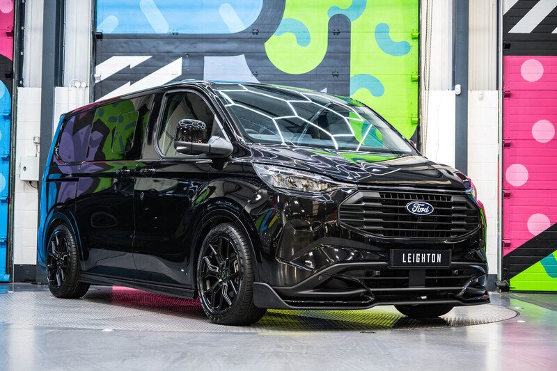 Ford Transit Custom 2.5 320 PHEV 232ps Auto Double Cab L1 - N5585