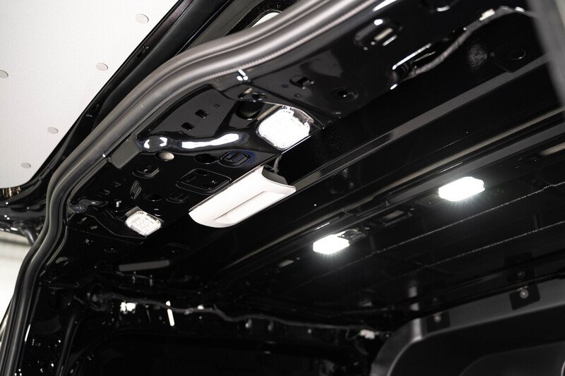 Ford Transit Custom 2.5 320 PHEV 232ps Auto Double Cab L1 - N5585