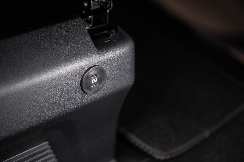 Ford Transit Custom 2.5 320 PHEV 232ps Auto Double Cab L1 - N5585