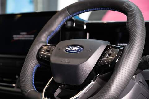 Ford Transit Custom 2.5 320 PHEV 232ps Auto Double Cab L1 - N5585