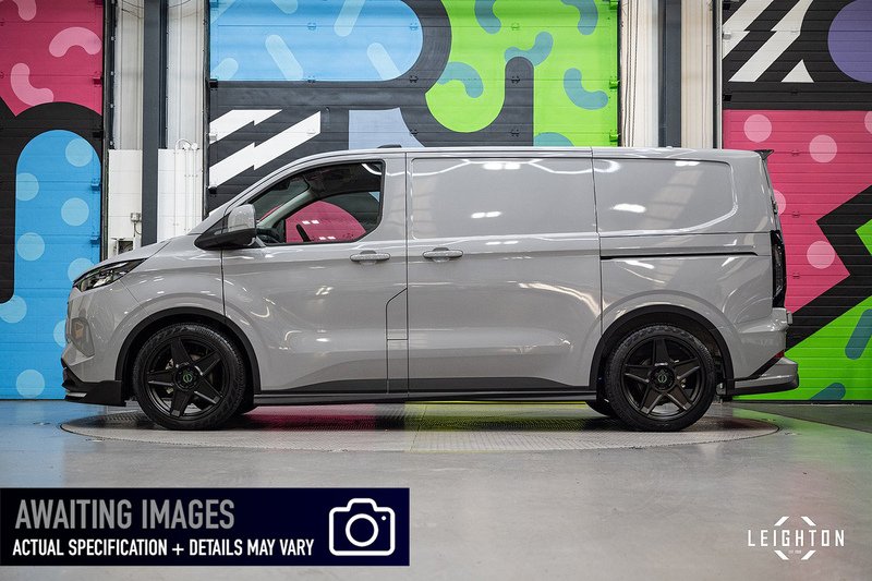 Ford Transit Custom 2.5 320 PHEV 232ps Auto Panel Van L1 - N55727