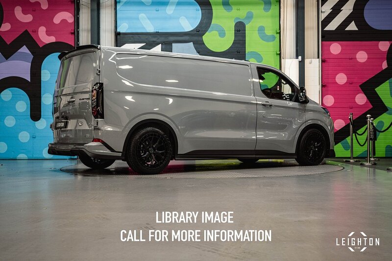 Ford Transit Custom 2.5 320 PHEV 232ps Auto Panel Van L2 - N5560