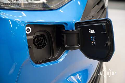 Ford Transit Custom 2.5 320 PHEV 232ps Auto Double Cab L1 - N5565