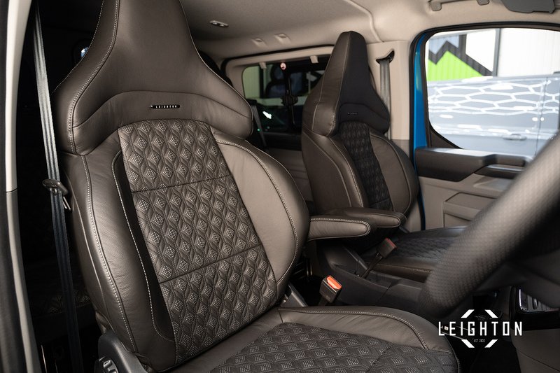 Ford Transit Custom 2.5 320 PHEV 232ps Auto Double Cab L1 - N5565