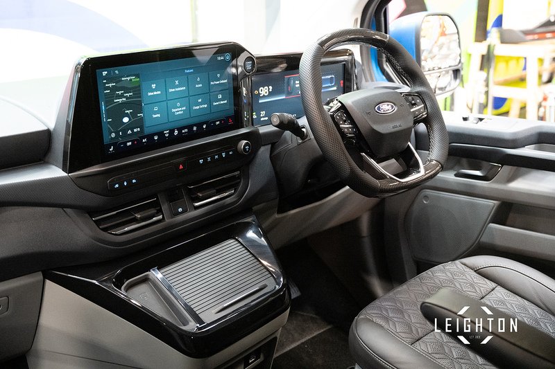 Ford Transit Custom 2.5 320 PHEV 232ps Auto Double Cab L1 - N5565