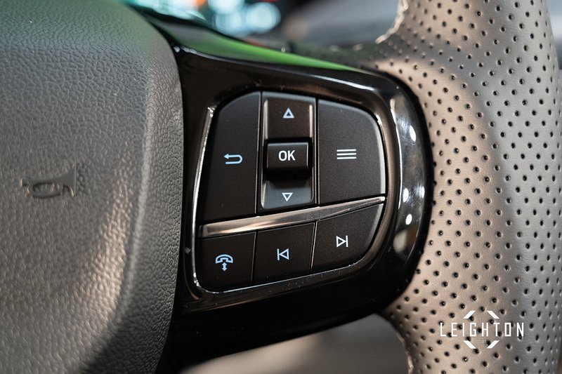 Ford Transit Custom 2.5 320 PHEV 232ps Auto Double Cab L1 - N5565