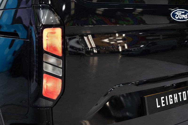 Ford Transit Custom 2.5 320 PHEV 232ps Auto Double Cab L1 - N5566