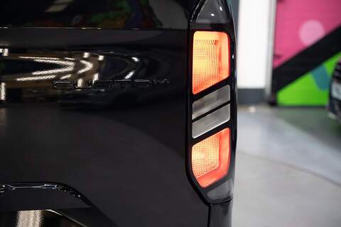 Ford Transit Custom 2.5 320 PHEV 232ps Auto Double Cab L1 - N5566