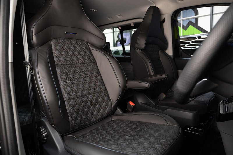 Ford Transit Custom 2.5 320 PHEV 232ps Auto Double Cab L1 - N5566