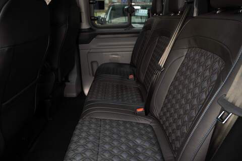 Ford Transit Custom 2.5 320 PHEV 232ps Auto Double Cab L1 - N5566