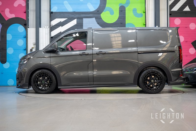 Volkswagen Transporter 2.0 T32 150ps Diesel 4M Auto Panel Van SWB - N55731