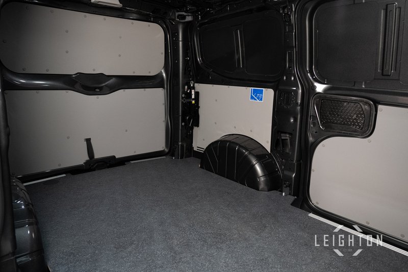 Volkswagen Transporter 2.0 T32 150ps Diesel 4M Auto Panel Van SWB - N55731