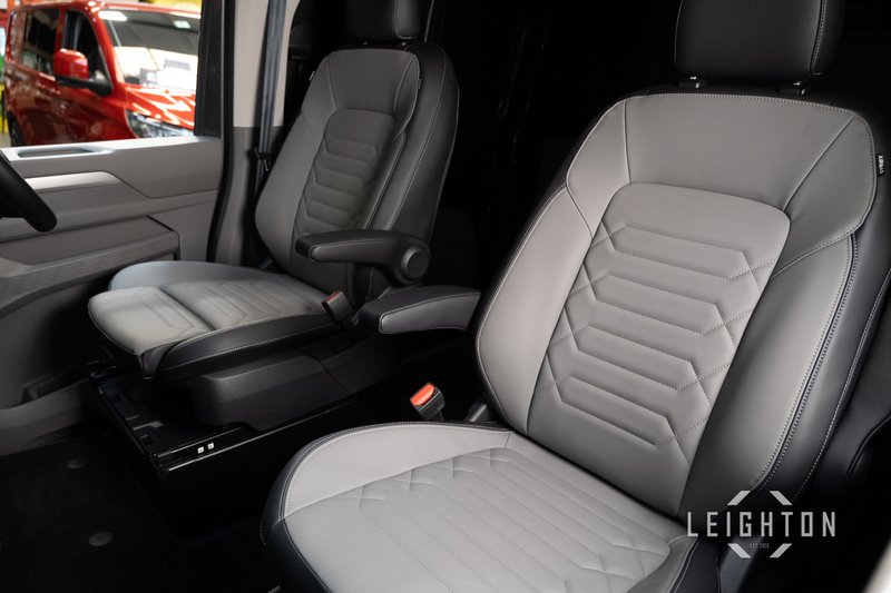 Volkswagen Transporter 2.0 T32 150ps Diesel 4M Auto Panel Van SWB - N55731