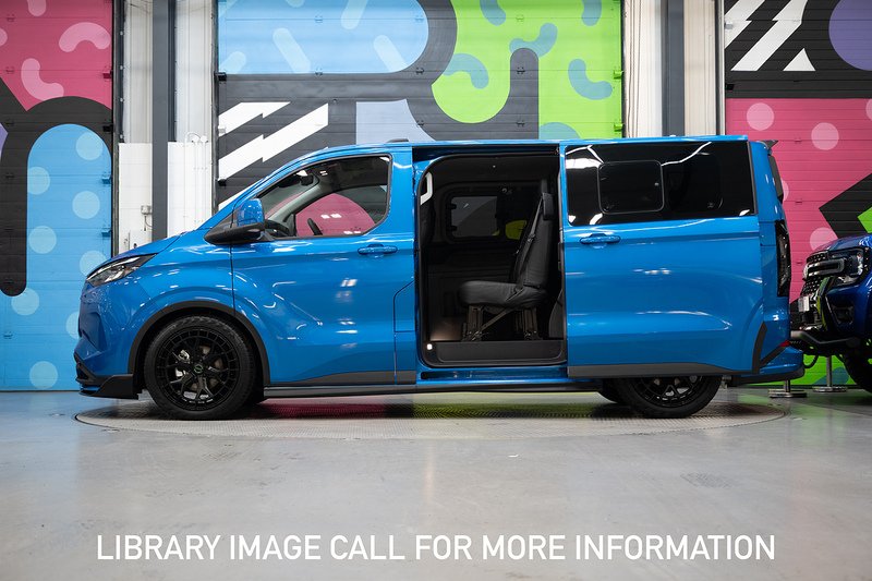 Ford Transit Custom 2.5 320 PHEV 232ps Auto Double Cab L1 - N5580