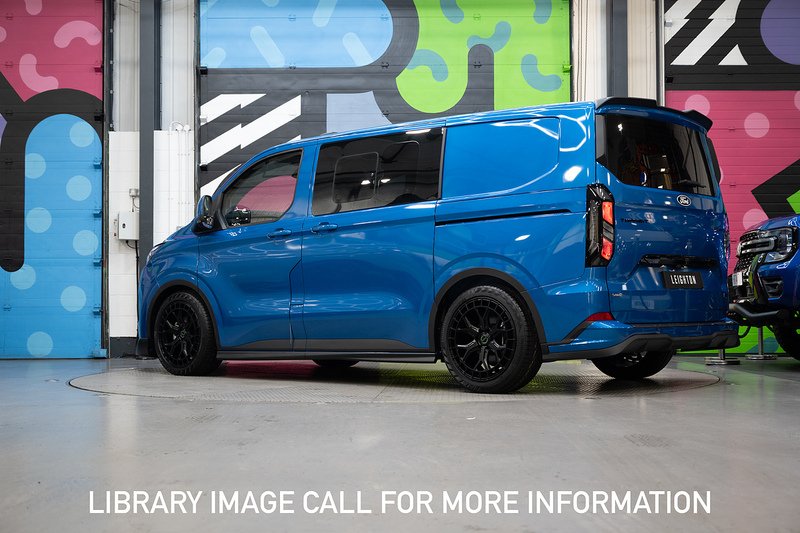 Ford Transit Custom 2.5 320 PHEV 232ps Auto Double Cab L1 - N5580